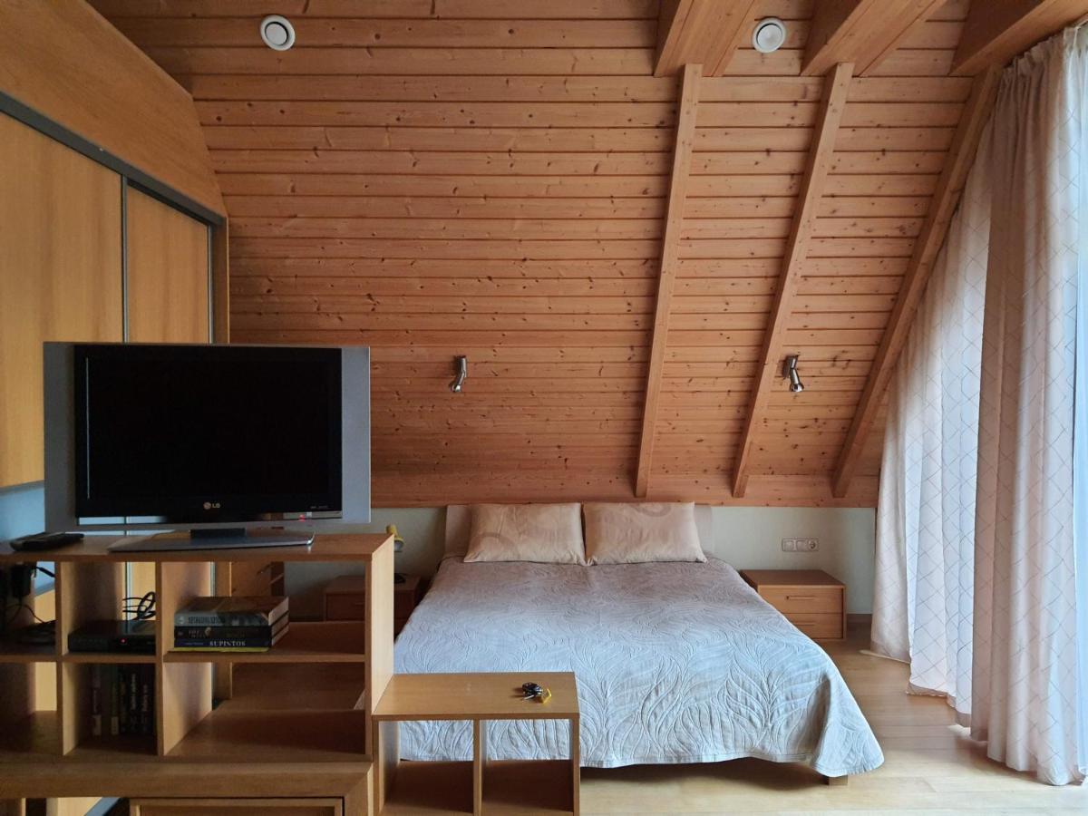 Apartamentai Hunter House ดรูซกินินไก ภายนอก รูปภาพ
